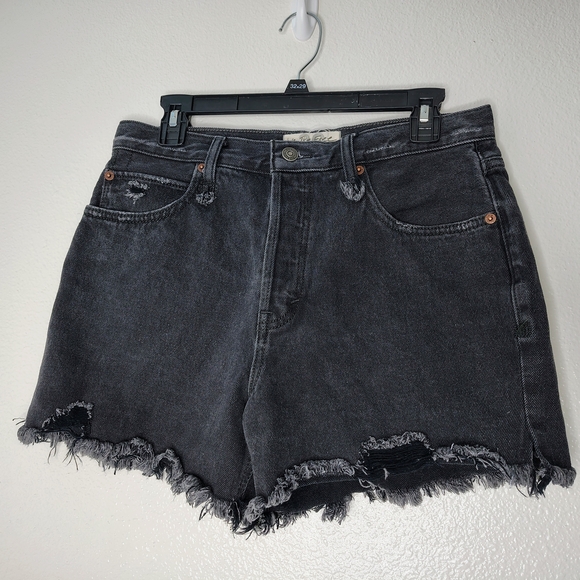 We The Free Pants - Women's Black Denim Shorts